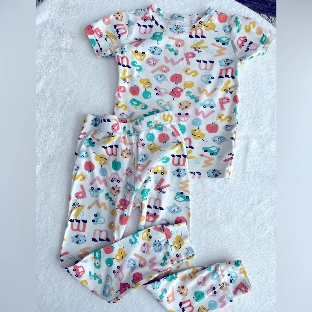 Girls 5T short sleeve pajama set